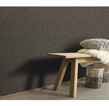 Decoratief textielbehang met bank, kussen en manden