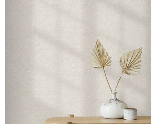 Decoratief behang met natuurlijke textuur in interieur