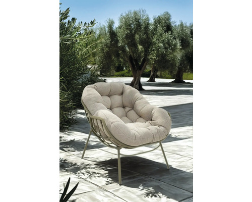 Gestoffeerde fauteuil met metalen frame voor buiten