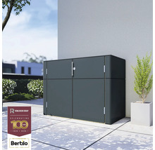 Donkergrijze opbergkast met twee deuren voor buiten op een terras, met Rowlinson Group logo