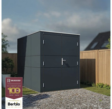 Tuinkast met dubbele deur op een grindpad