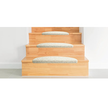 Houten trap met trapmatten