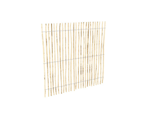 Schutting van houten stokken, verbonden met draad