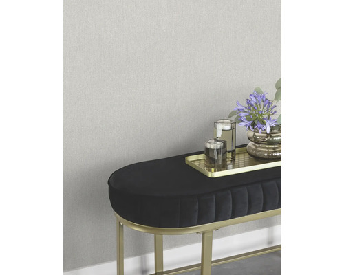 Close-up van een gestructureerd behang in een interieur