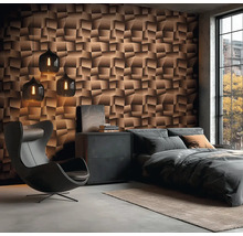 Moderne slaapkamer met gestructureerde wandpanelen, fauteuil en hanglampen