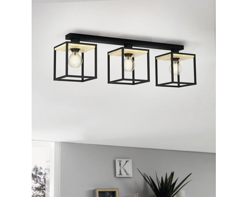 Plafondlamp met drie lampen in geometrisch ontwerp