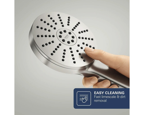 Grohe handdouche met siliconen sproeigaatjes voor het eenvoudig verwijderen van kalk en vuil door afvegen. Grohe Logo.