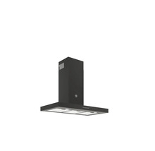 Zwarte metalen wandafzuigkap met ledverlichting en drie vetfilters.
