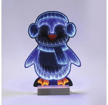 LED-decoratielamp pinguïn met infinity-effect, pinguïn met muts en sjaal op een standaard.