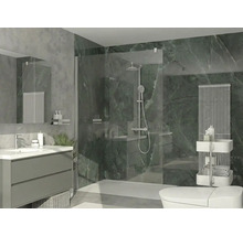 Moderne badkamer met inloopdouche, glazen wand, wandpanelen met marmerlook, wastafelmeubel en handdoekradiator.