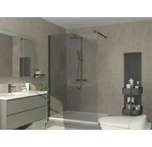Moderne badkamer met glazen inloopdouche, grijs wastafelmeubel, witte wastafel, zwarte radiator en grijze tegels.