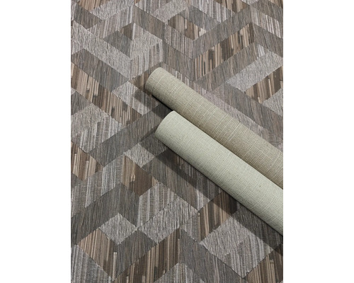 Behang met geometrisch zigzagpatroon en twee rollen behang met textuur.