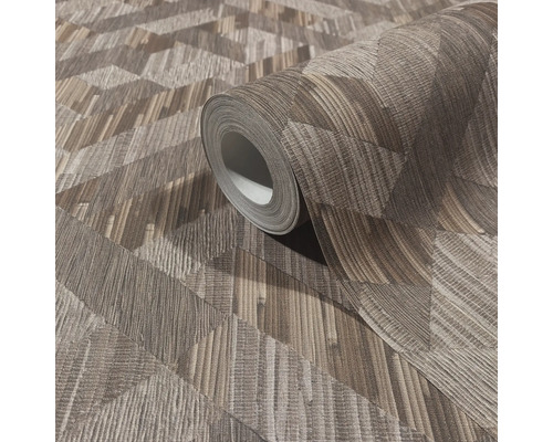 Vliesbehang met geometrisch zigzagpatroon en textielstructuur, beige en bruin, behangrol.