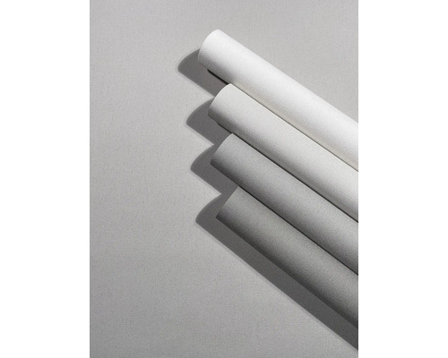 Vier rollen vliesbehang met linnenstructuur in verschillende gradaties.