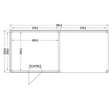 Plattegrond van een tuinhuis met aanbouw, buitenafmetingen circa 595,4 bij 254,9 centimeter, deuropening 75,2 bij 192,5 centimeter.