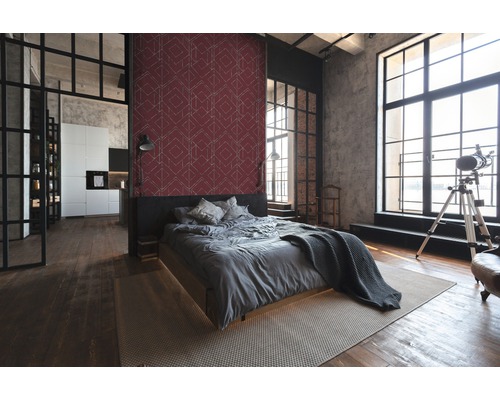 Loft-stijl slaapkamer met geometrisch behang, bed en groot raam