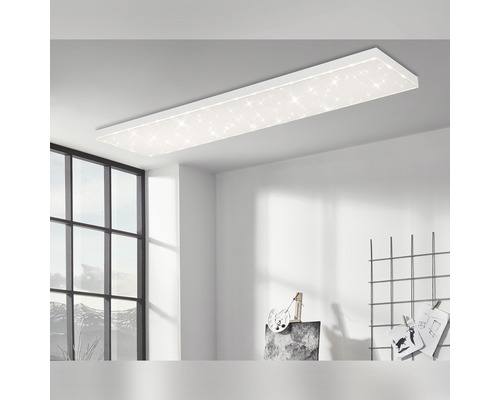 BRILONER LED Paneel Frameless 7381-416 met sterrendecor 119,5x29,5 cm CCT wit Rechthoekige plafondlamp met sterrenpatroon in een moderne kamer