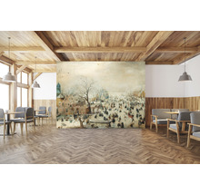 Interieur met muurschildering met winterlandschap, houten vloer en plafond