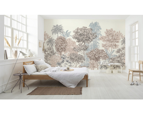 Lichte kamer met bed en fotobehang met boommotief