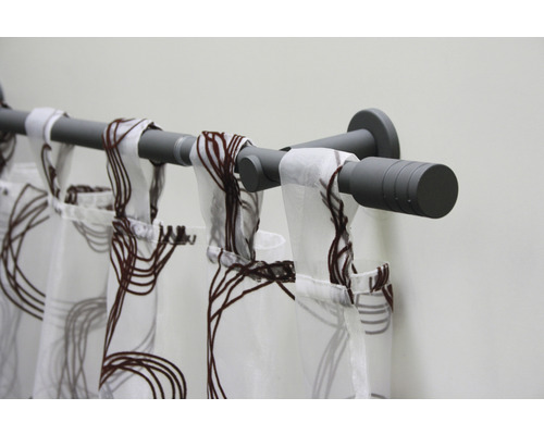 Gordijnroede met gordijnen