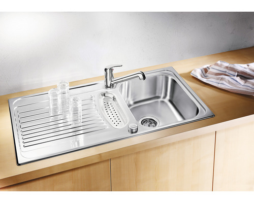 RVS spoelbak met afdruiprek en kraan