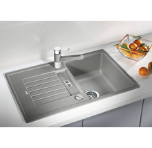 Keukenspoelbak met afdruiprek en kraan