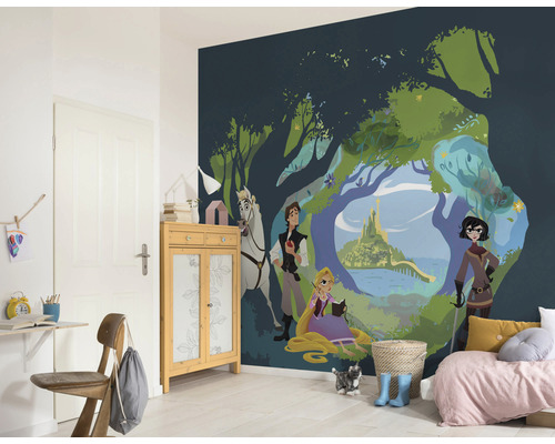 Kinderkamer met een fotobehang met Rapunzel motieven