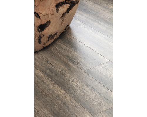 Gelegd laminaat met houtlook