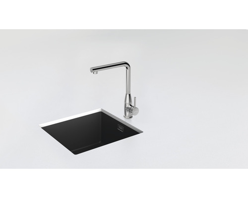 Spoelbakmengkraan en spoelbak voor de keuken