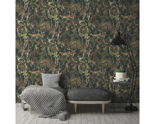 Kamer met junglebehang met planten en dieren