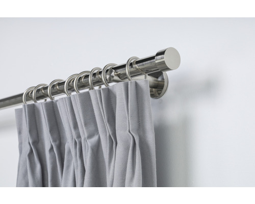 Gordijnroede met gordijn en ringen voor bevestiging
