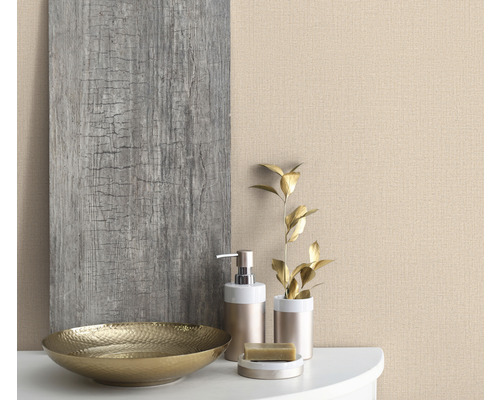 Decoratieve badkamerset met schaal, zeepdispenser en handdoek