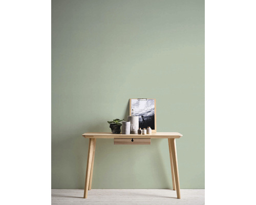 Tafel met decoratie en foto