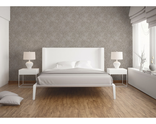 Slaapkamer met tweepersoonsbed, nachtkastjes en lampen