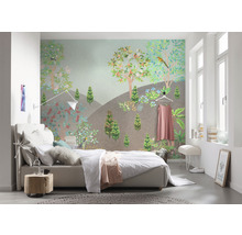 Slaapkamer met bed en foto-behangpapier met tuinmotief