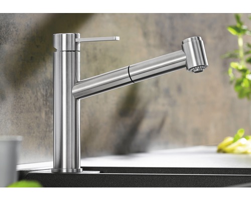 Keukenkraan van roestvrij staal met uittrekbare sproeier