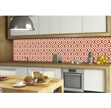 Keukenachterwand met patroon in een moderne keuken