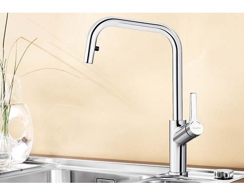 Keukenkraan van chroom met hoge uitloop