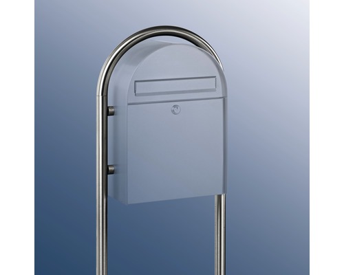 Brievenbus met roestvrijstalen standaard