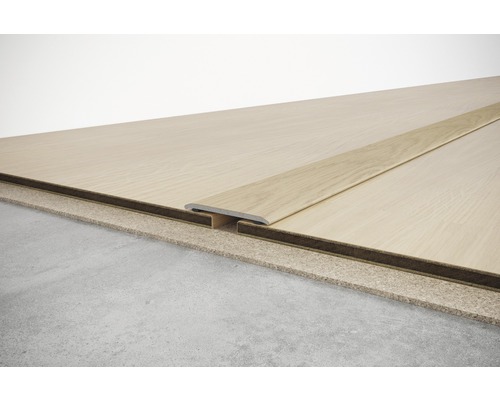 Vloerbedekking met overgangsprofiel