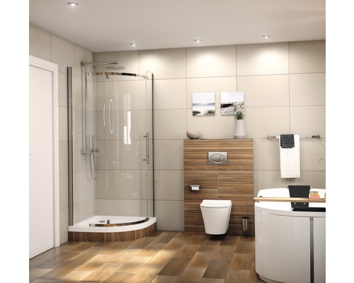 Badkamer met douche, toilet en bad in een lichte uitvoering