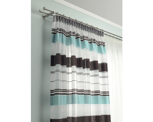 Gordijn met streepmotief op een dubbele gordijnroede