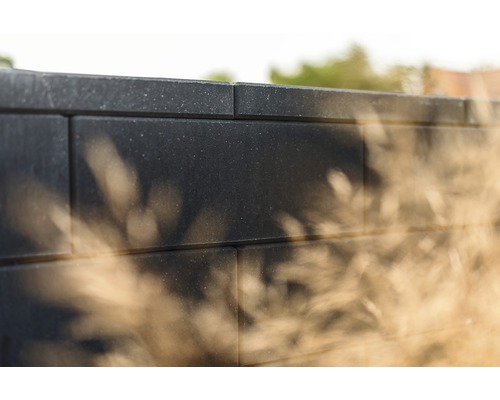 Close-up van een muur van betonblokken