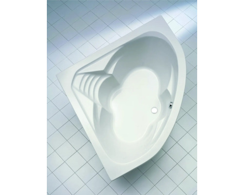 Acryl hoekbad in badkamer