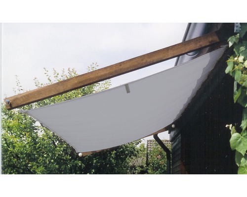 Zonnescherm met houten constructie als terrasbescherming