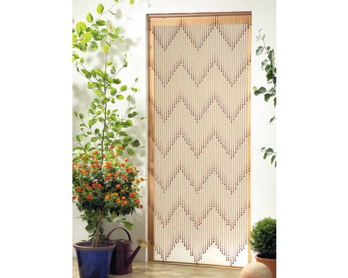 Decoratieve deur met kralengordijn in zigzagpatroon