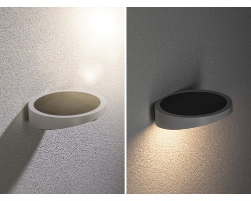 Wandlamp met dag- en nachtaanzicht aan de muur