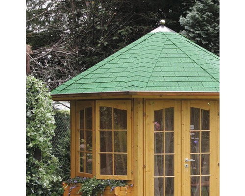 Tuinpaviljoen met groen dak en houten frame