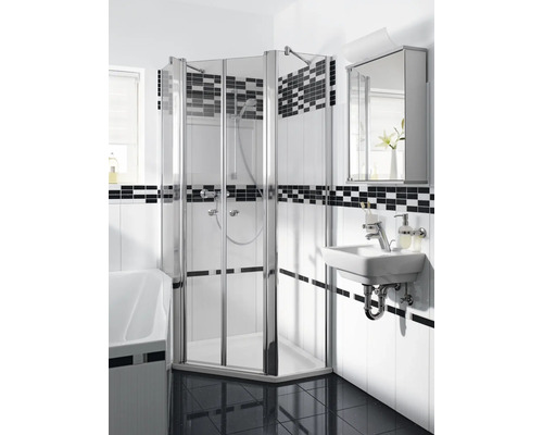 Badkamer met hoekdouche, wastafel en spiegelkast