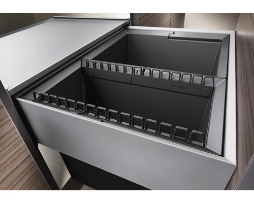 Open keukenafvalemmer met twee bakken van het merk Blanco